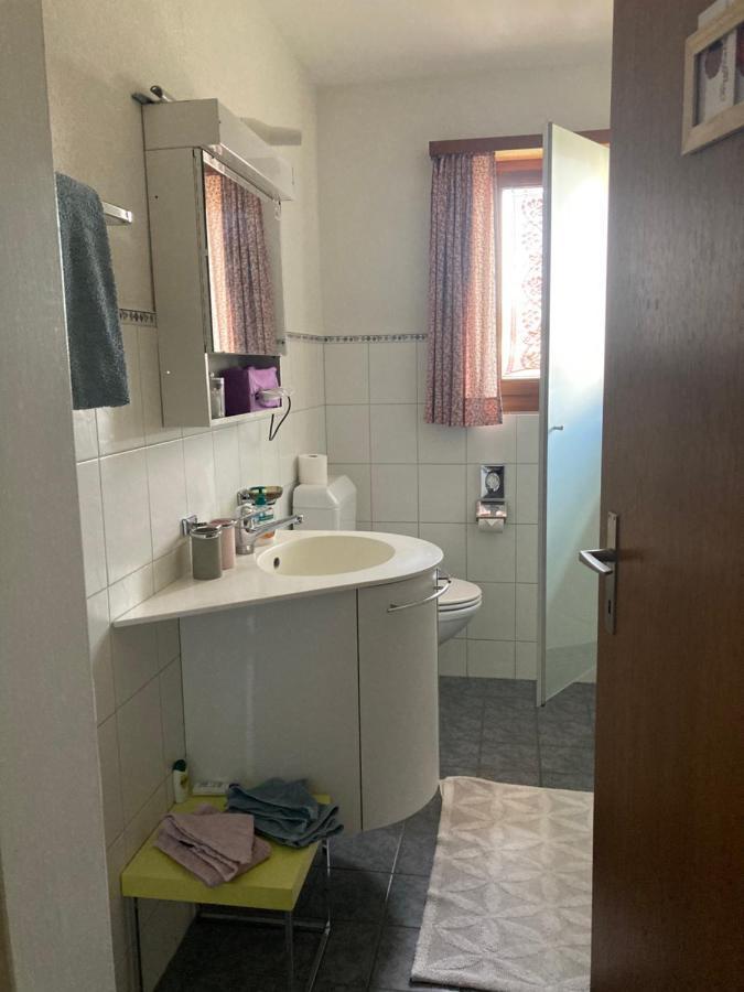 Konditor B & B Frenkendorf 외부 사진
